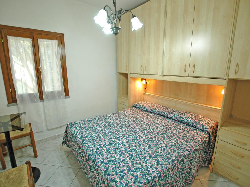 Casa Del Mandorlo Daire Marina di Campo Oda fotoğraf