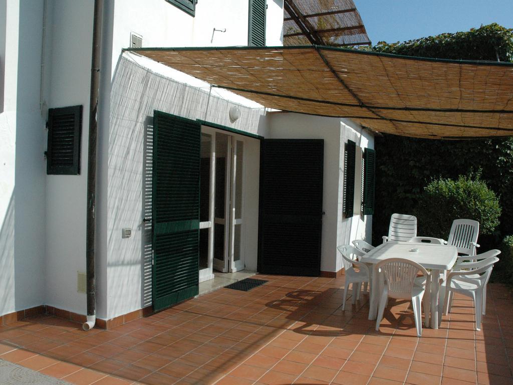 Casa Del Mandorlo Daire Marina di Campo Dış mekan fotoğraf